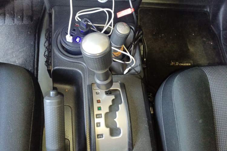 Used Toyota FJ Cruiser 2016 4.0L Automatic Parallel Import Version Gear Lever
