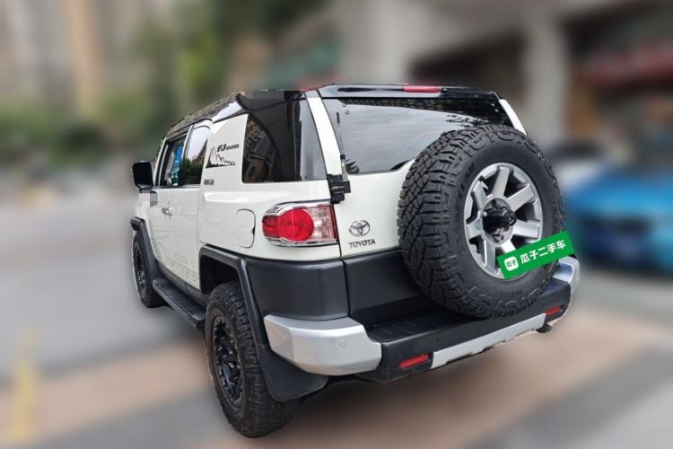 Used Toyota FJ Cruiser  Rear Left 45 Deg