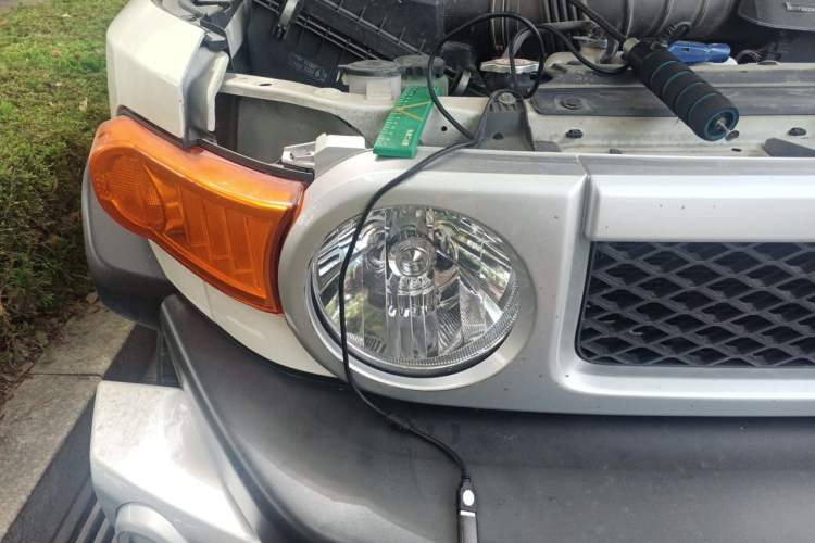 Used Toyota FJ Cruiser 2016 4.0L Automatic Parallel Import Version Right Front Headlight