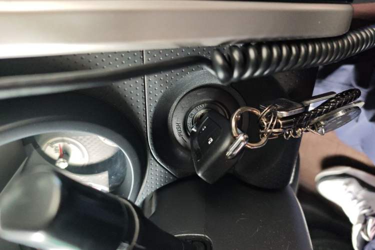 Used Toyota FJ Cruiser  Vehicle Key