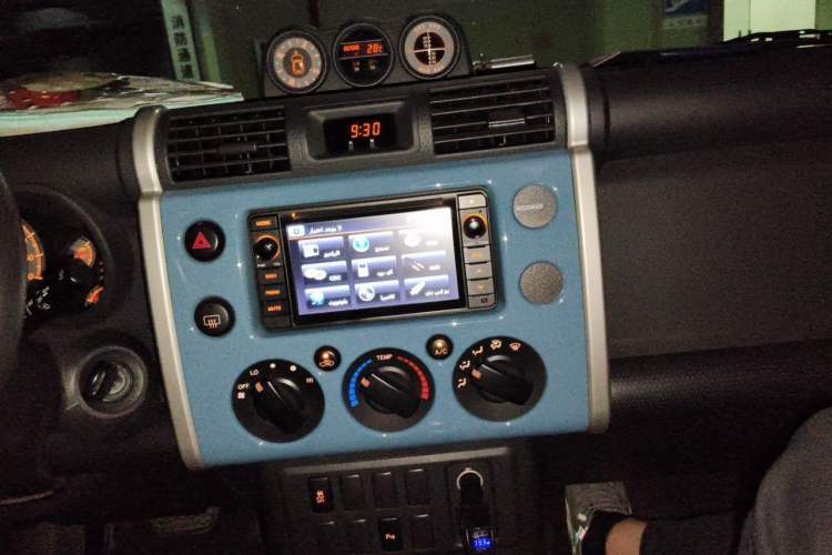 Used Toyota FJ Cruiser  Audio And AC Panel