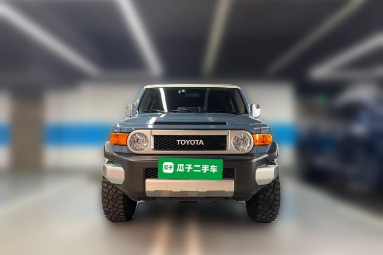 Used Toyota FJ Cruiser  Front