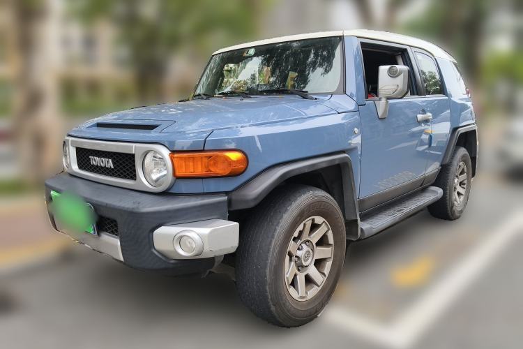 Used Toyota FJ Cruiser 2017 4.0 Automatic Parallel Import Version Guazi used car, China used car export, Used car for sale, Used  cars, Cheapest cars for sale