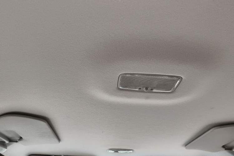Used Toyota FJ Cruiser 2017 4.0 Automatic Parallel Import Version Headliner