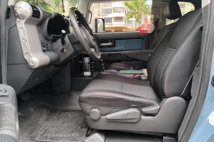 Used Toyota FJ Cruiser 2017 4.0 Automatic Parallel Import Version Left Front Seat