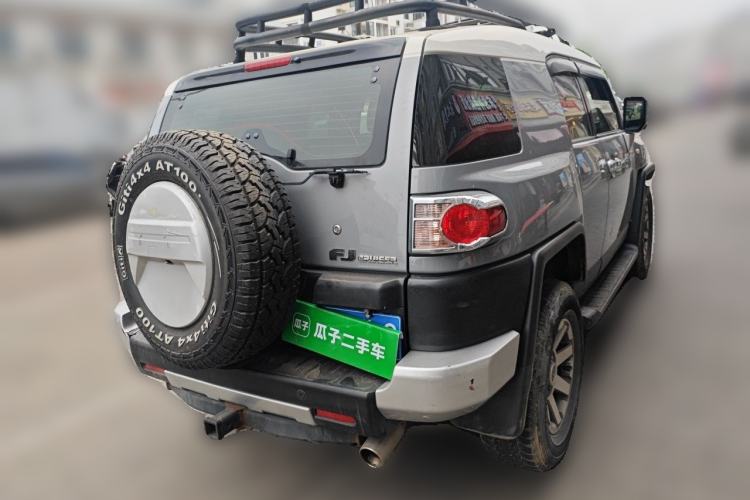 Used Toyota FJ Cruiser  Rear Right 45 Deg