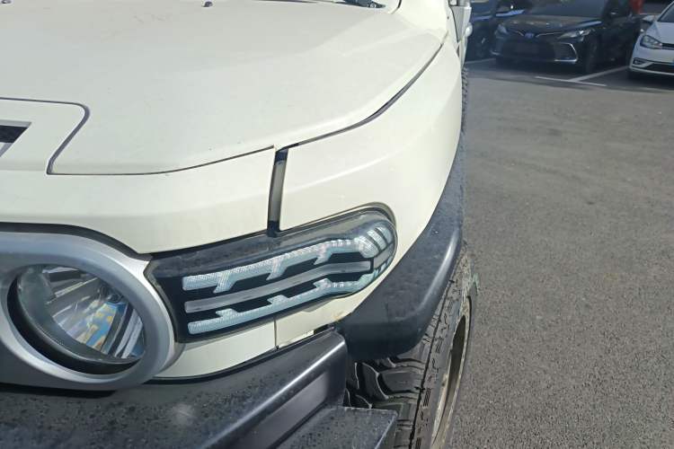 Used Toyota FJ Cruiser 2017 4.0 Automatic Parallel Import Version Left Front Headlight
