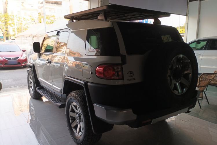 Used Toyota FJ Cruiser 2017 4.0 Automatic Parallel Import Version Rear Left 45 Deg