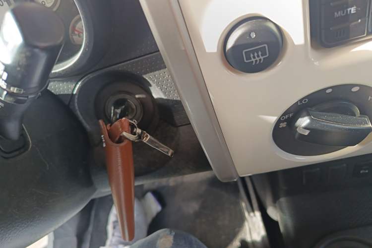 Used Toyota FJ Cruiser 2017 4.0 Automatic Parallel Import Version Vehicle Key