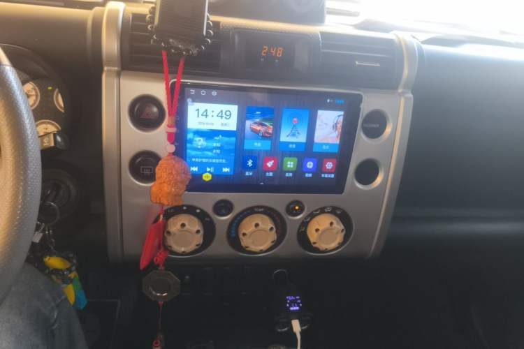 Used Toyota FJ Cruiser  Audio And AC Panel