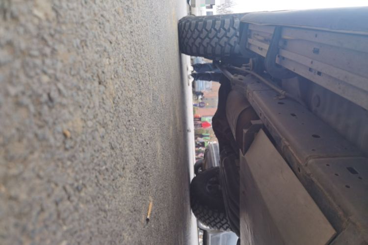 Used Toyota FJ Cruiser 2017 4.0L Dual Airbags Dual Fuel Tanks JBL – Middle East Chassis Front Right