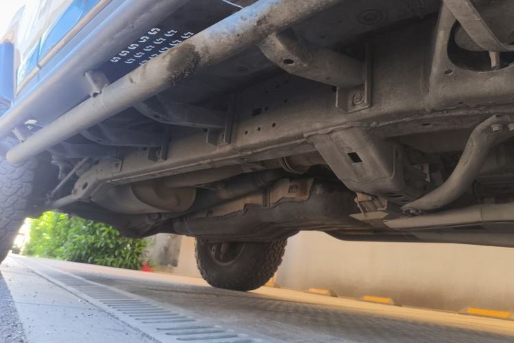 Used Toyota FJ Cruiser  Chassis Front Right
