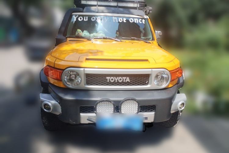 Used Toyota FJ Cruiser  Front