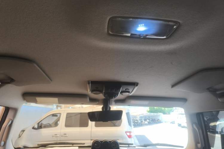 Used Toyota FJ Cruiser  Headliner