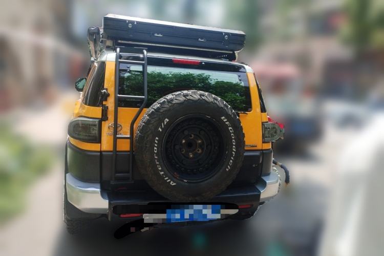 Used Toyota FJ Cruiser  Rear