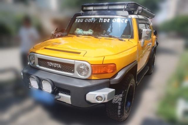Used Toyota FJ Cruiser FJ Cruiser, 5 seats, automatic, 4.0 displacement