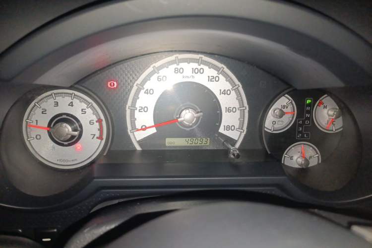 Used Toyota FJ Cruiser  Instrument Cluster