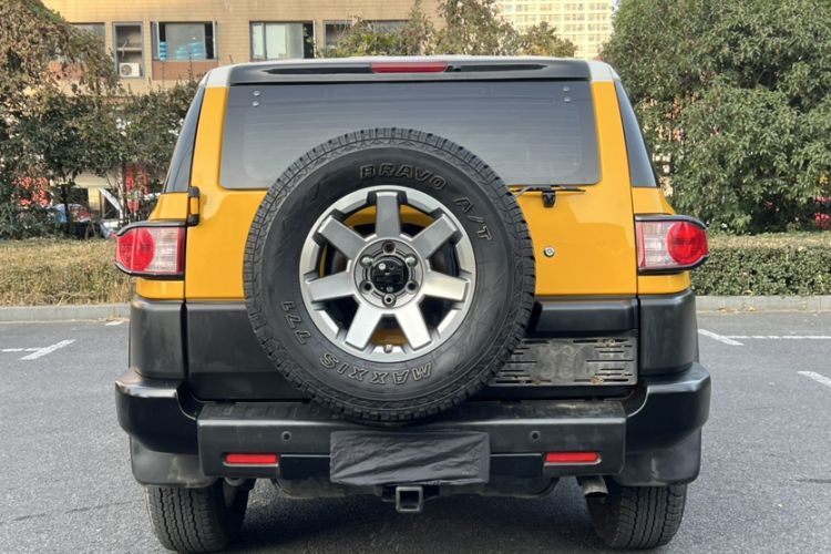 Used Toyota FJ Cruiser 2018 4.0 Automatic Middle East Exterior 3