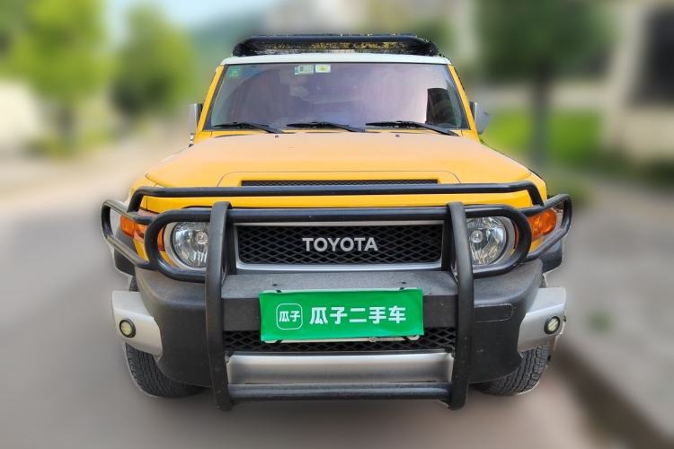 Used Toyota FJ Cruiser  Front