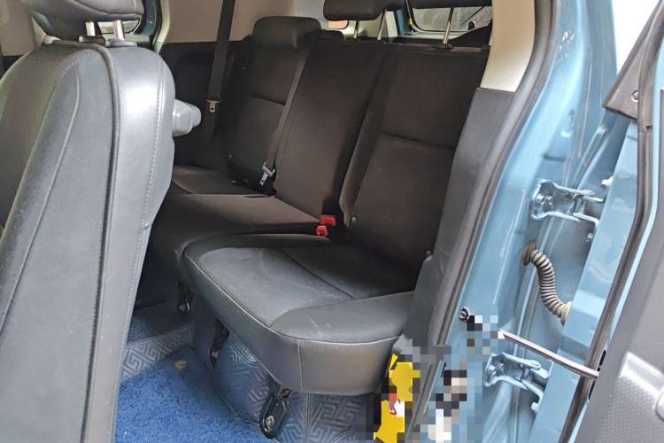 Used Toyota FJ Cruiser  Left Rear Seat