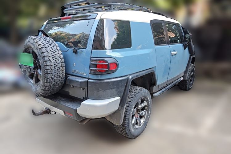 Used Toyota FJ Cruiser  Rear Right 45 Deg