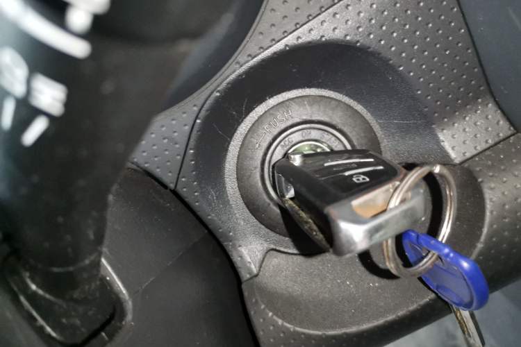 Used Toyota FJ Cruiser 2019 4.0L Middle East Version Vehicle Key