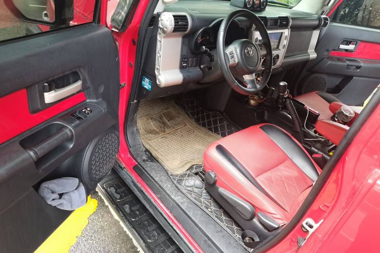 Used Toyota FJ Cruiser 2019 4.0L Middle East Version Driver Seat