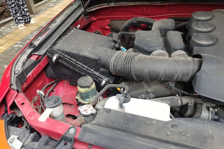 Used Toyota FJ Cruiser 2019 4.0L Middle East Version Engine Bay Right