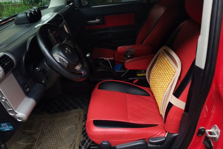 Used Toyota FJ Cruiser 2019 4.0L Middle East Version Left Front Seat
