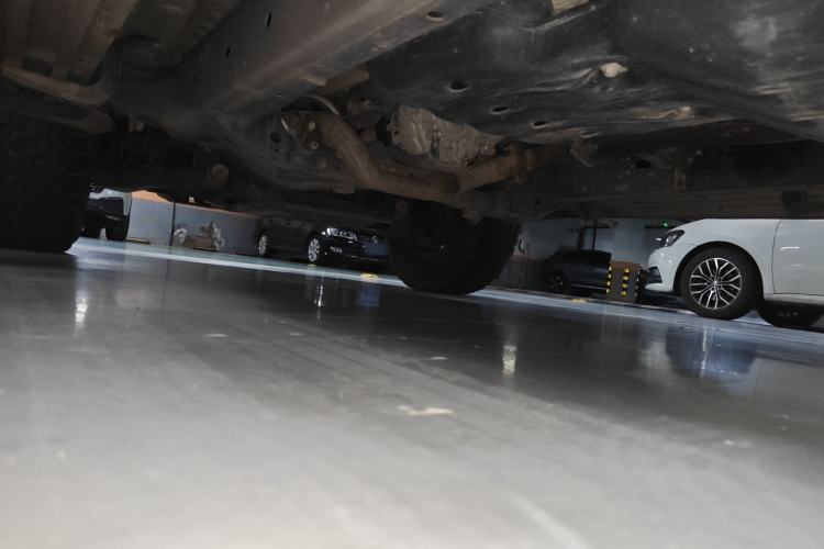 Used Toyota FJ Cruiser 2019 4.0L XTREME Eight-Cylinder Dual Fuel Tanks JBL Middle East Chassis Rear Left