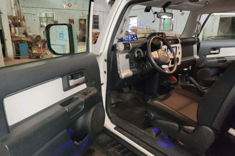 Used Toyota FJ Cruiser 2019 4.0L Middle East Version Driver Seat