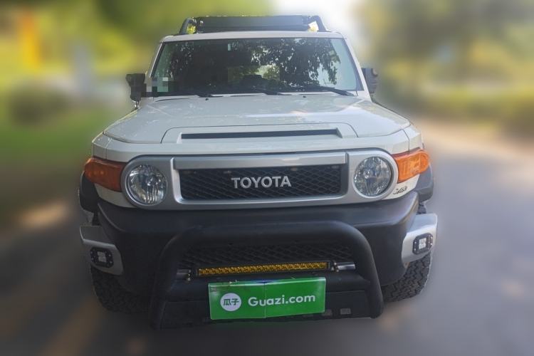 Used Toyota FJ Cruiser  Front