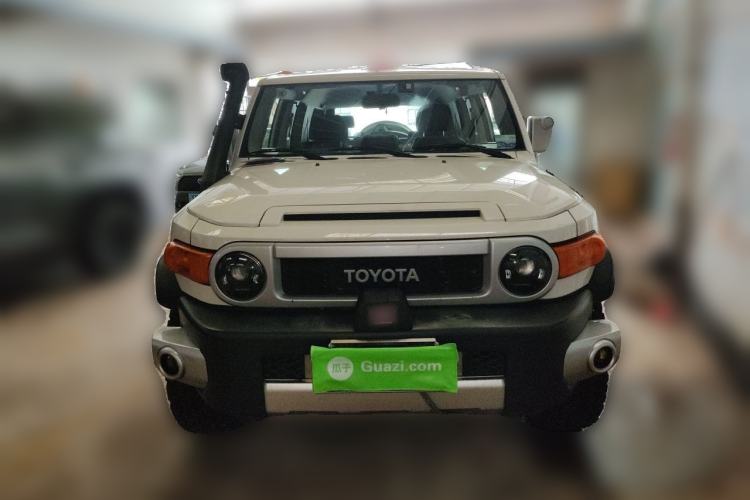 Used Toyota FJ Cruiser 2019 4.0L Middle East Version Front