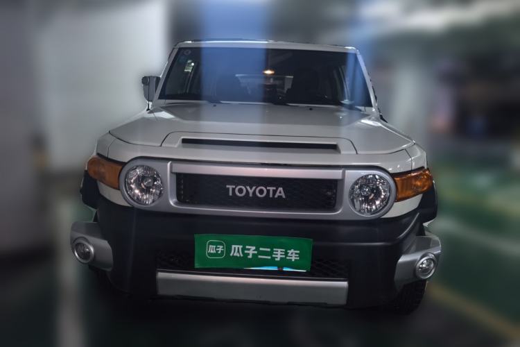 Used Toyota FJ Cruiser  Front