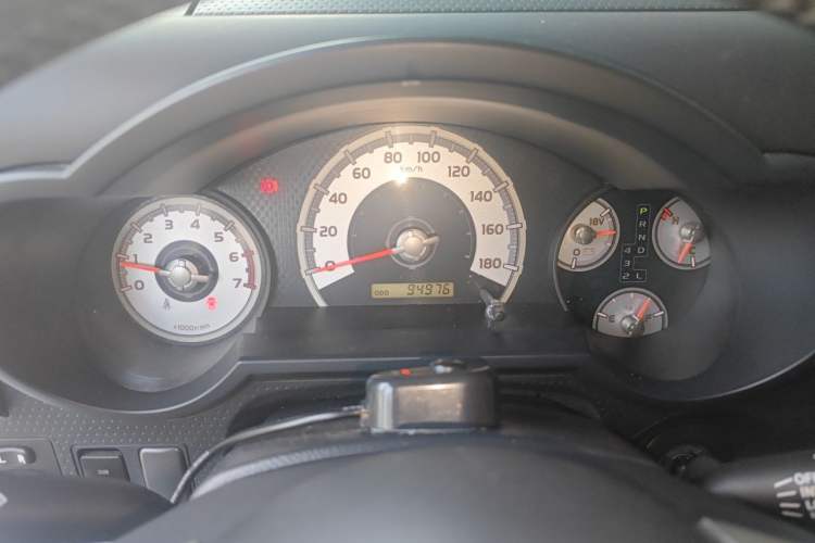 Used Toyota FJ Cruiser  Instrument Cluster