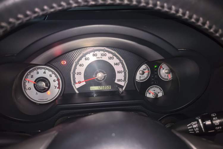 Used Toyota FJ Cruiser  Instrument Cluster