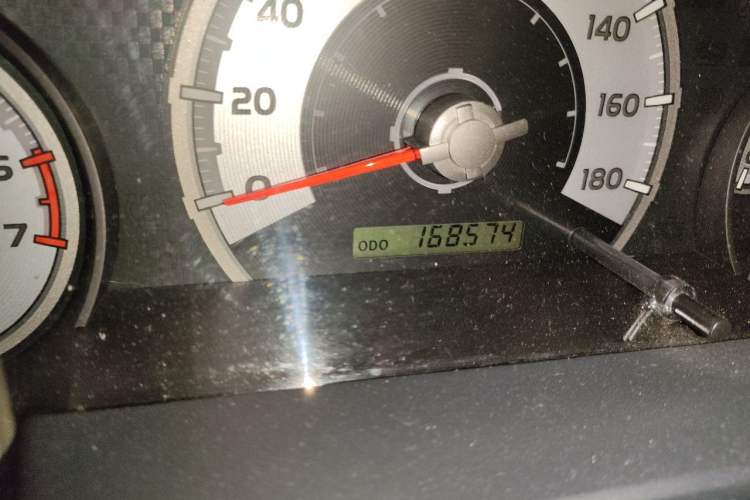 Used Toyota FJ Cruiser 2019 4.0L Middle East Version Odometer Close Up