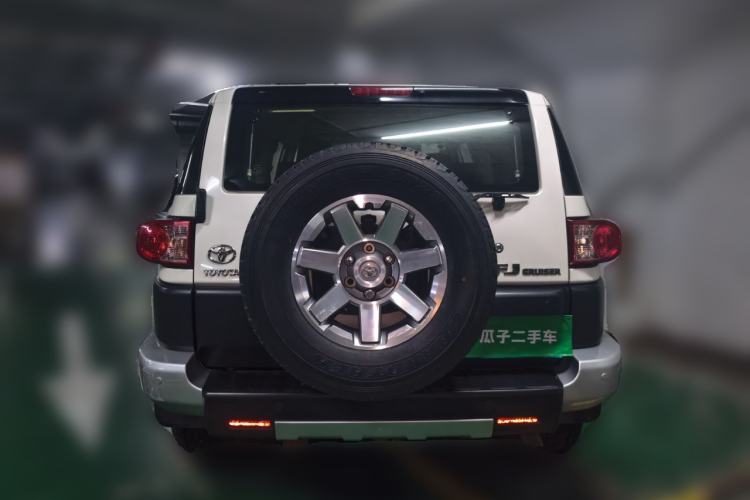 Used Toyota FJ Cruiser  Rear