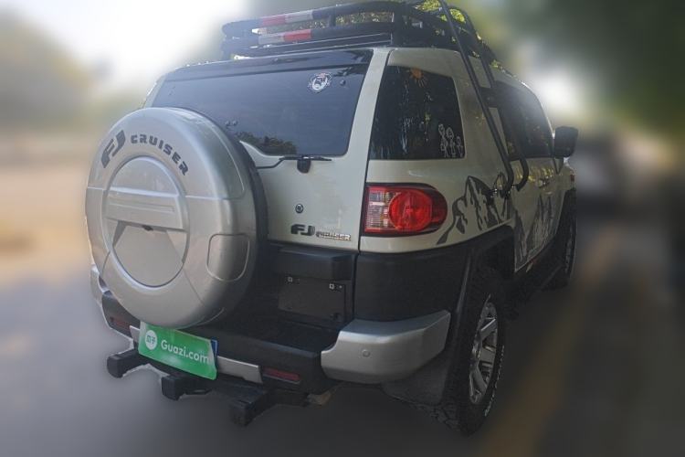 Used Toyota FJ Cruiser  Rear Right 45 Deg