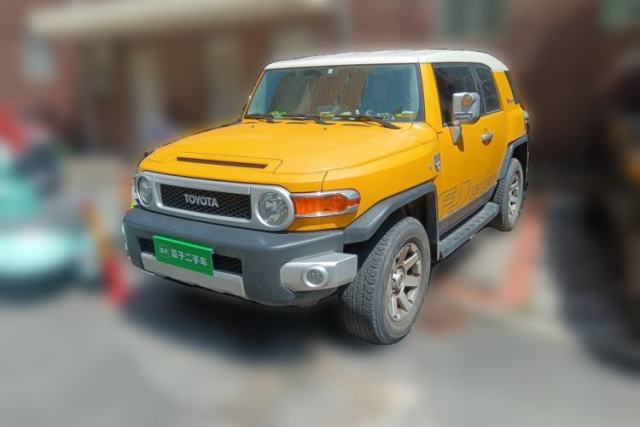 Used Toyota FJ Cruiser FJ Cruiser 4.0, automatic, five‑seat