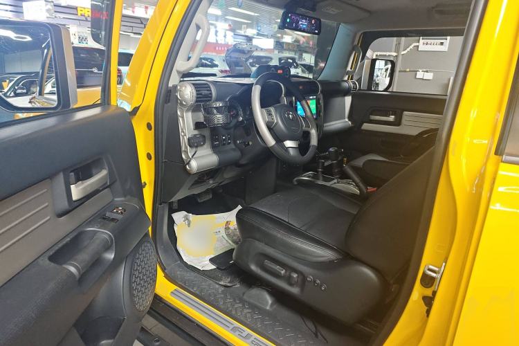 Used Toyota FJ Cruiser 2019 4.0L Middle East Version Driver Seat