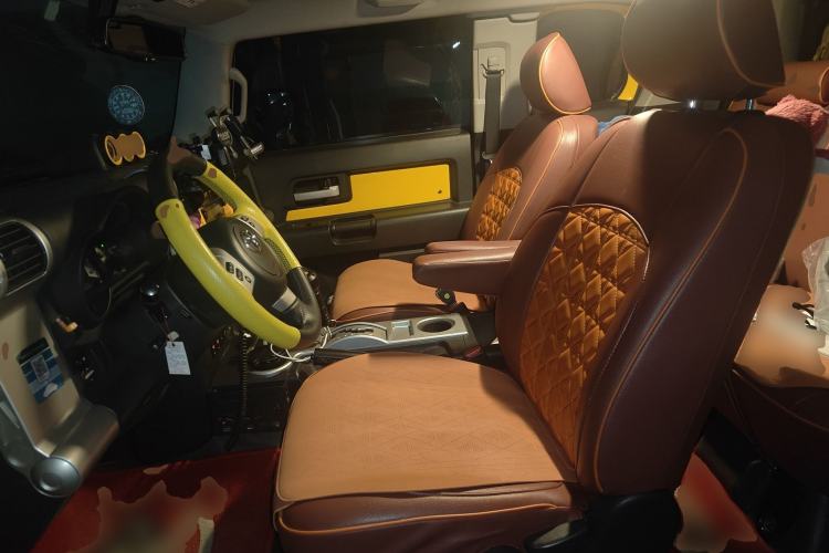 Used Toyota FJ Cruiser 2019 4.0L GX-R Dual Fuel System Twin Fuel Tanks Air Pump – Middle East Left Front Seat