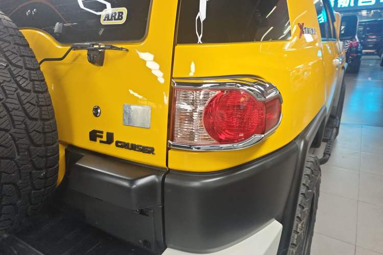 Used Toyota FJ Cruiser 2019 4.0L Middle East Version Right Rear Taillight