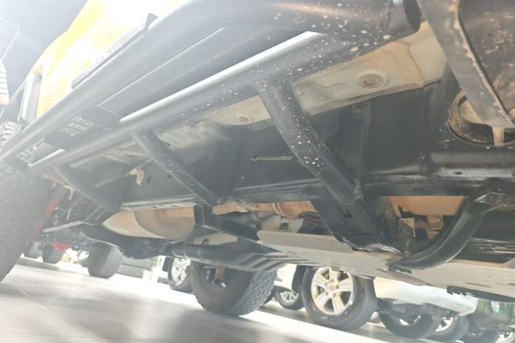 Used Toyota FJ Cruiser 2019 4.0L Middle East Version Right Side Sill