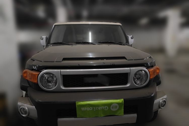 Used Toyota FJ Cruiser  Front