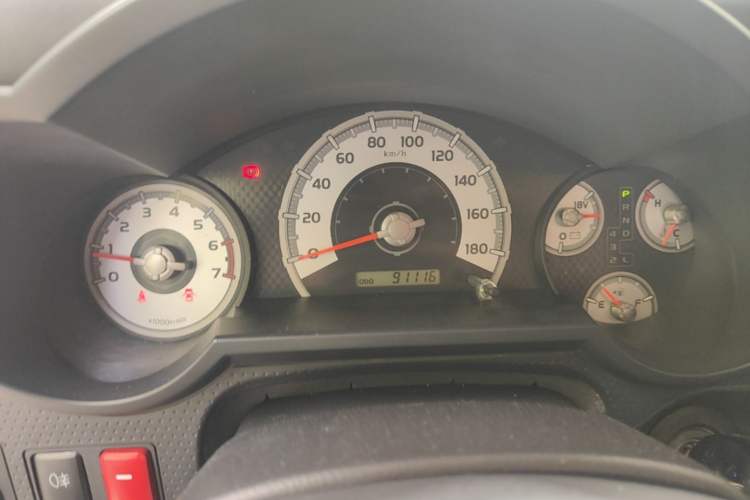 Used Toyota FJ Cruiser  Instrument Cluster