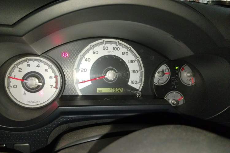 Used Toyota FJ Cruiser  Instrument Cluster