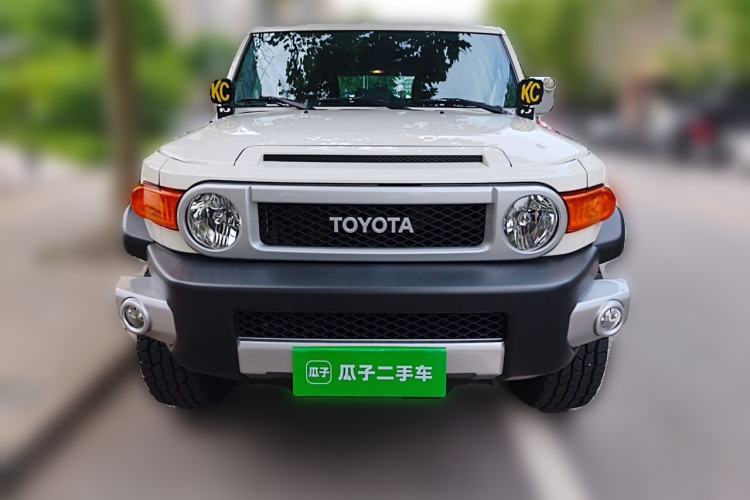 Used Toyota FJ Cruiser  Front