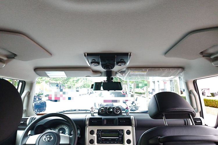 Used Toyota FJ Cruiser  Headliner