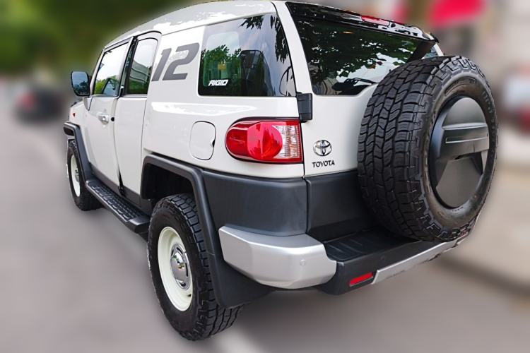 Used Toyota FJ Cruiser  Rear Left 45 Deg